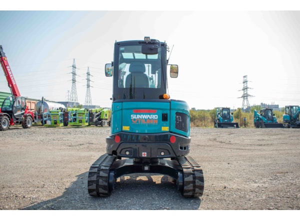 Miniexcavator SUNWARD SWE 35 UF de vanzare
